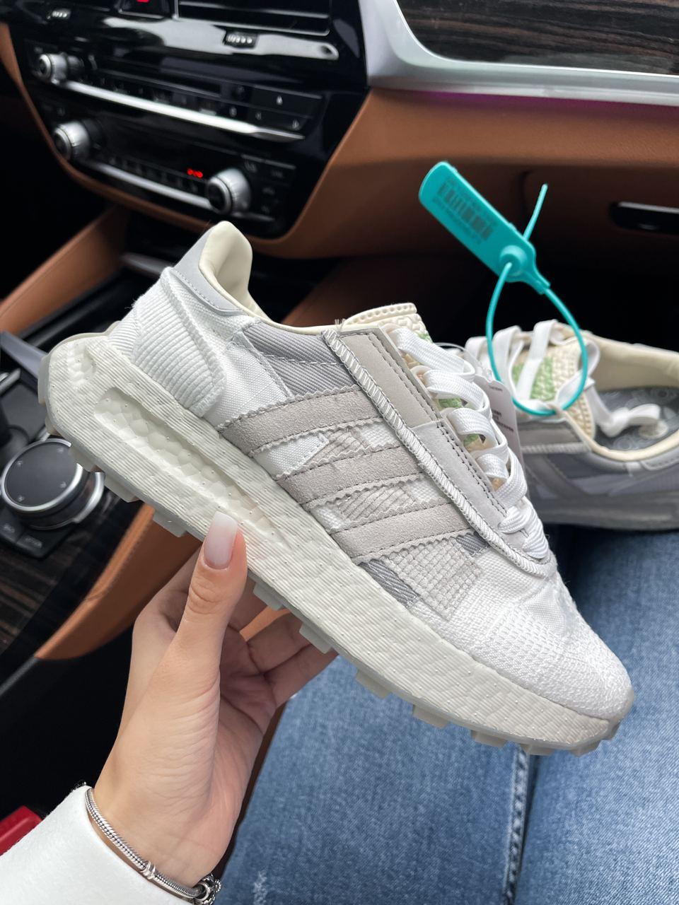 Adidas Retropy White