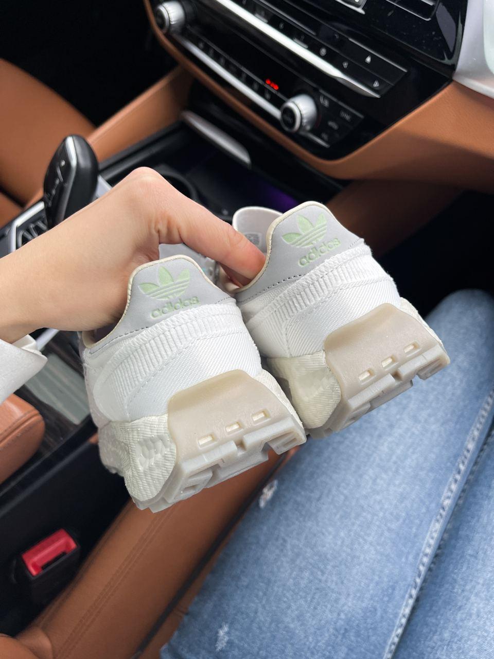 Adidas Retropy White