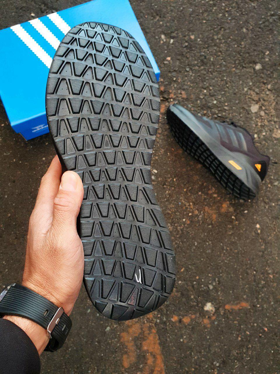 Adidas CloudFoam Black Orange