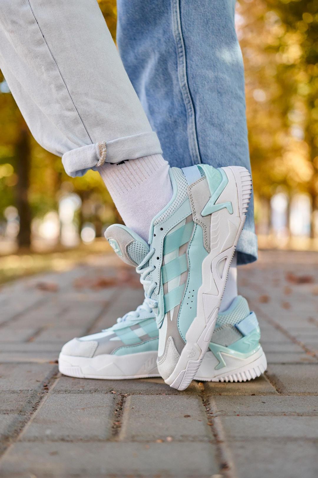 Adidas Niteball 2 Light Blue