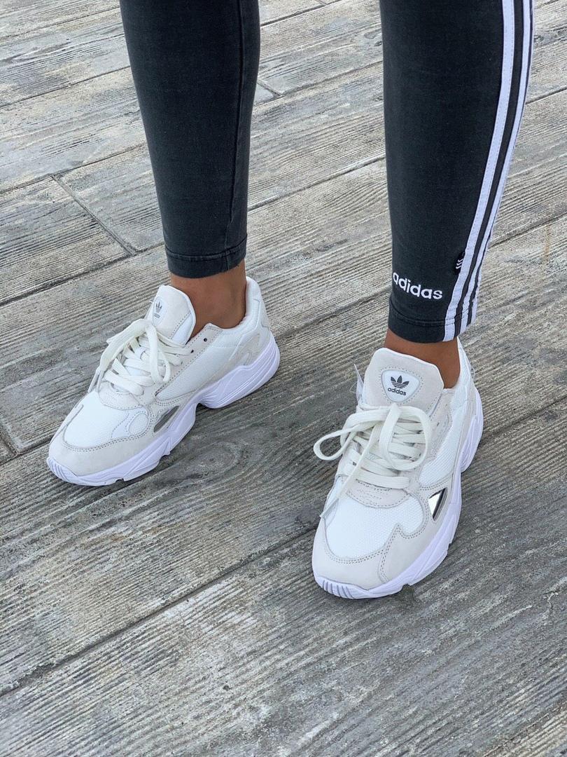 Adidas Flacon Light Beige