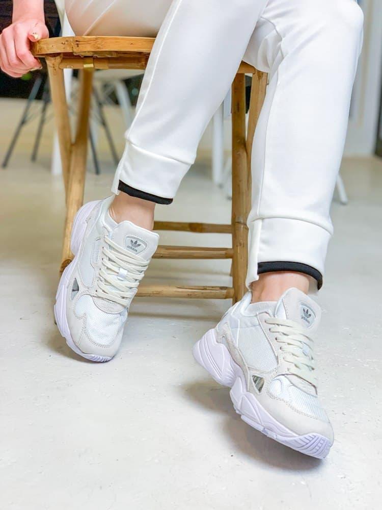 Adidas Flacon Light Beige