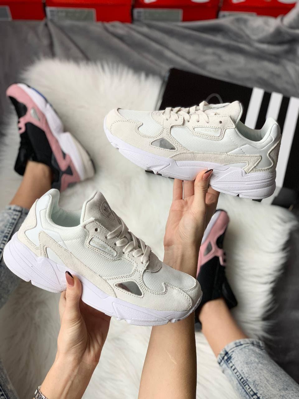 Adidas Flacon Light Beige
