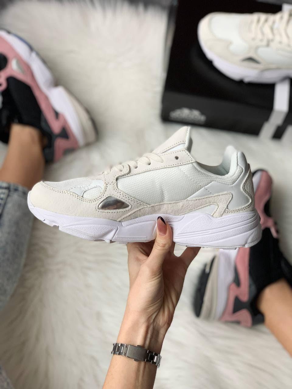 Adidas Flacon Light Beige