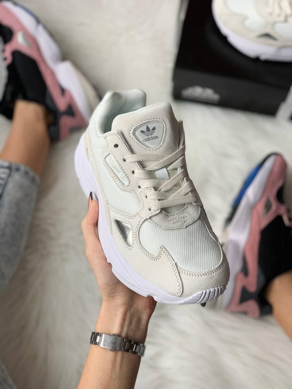 Adidas Flacon Light Beige