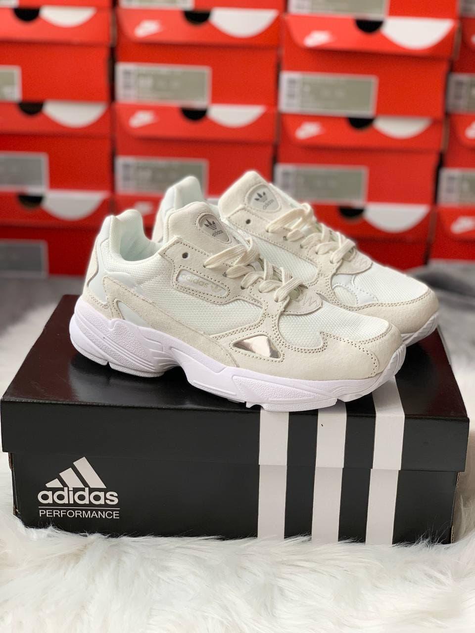 Adidas Flacon Light Beige