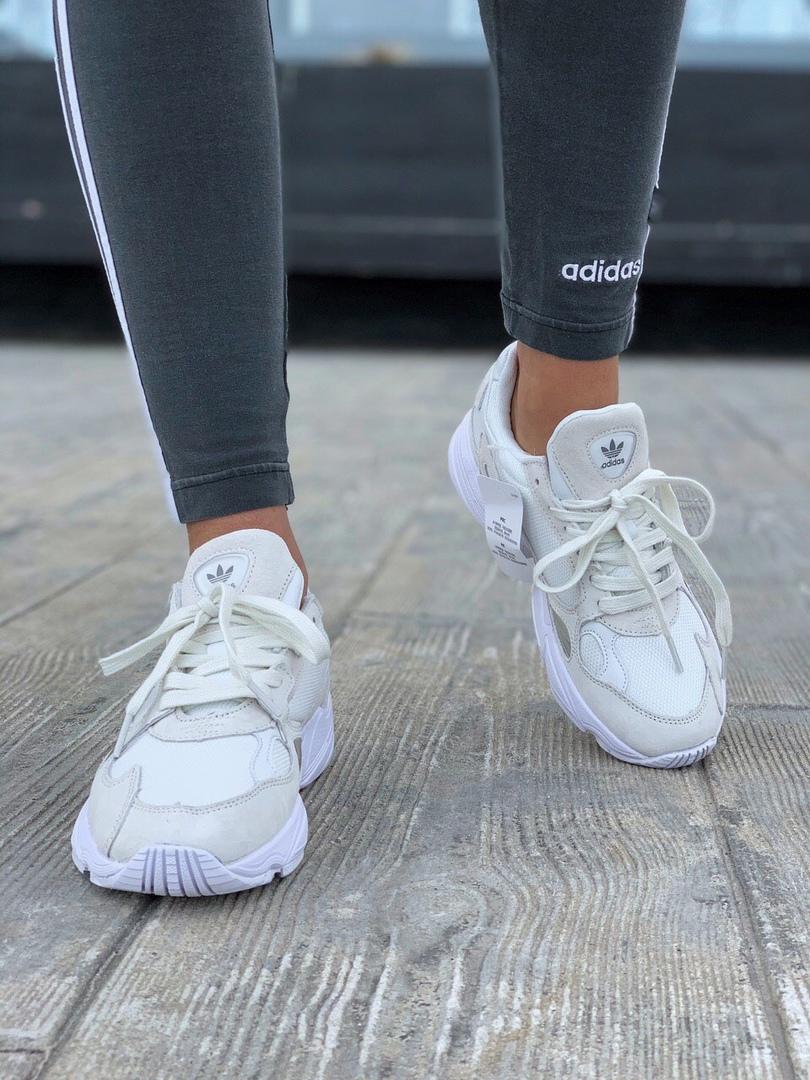 Adidas Flacon Light Beige