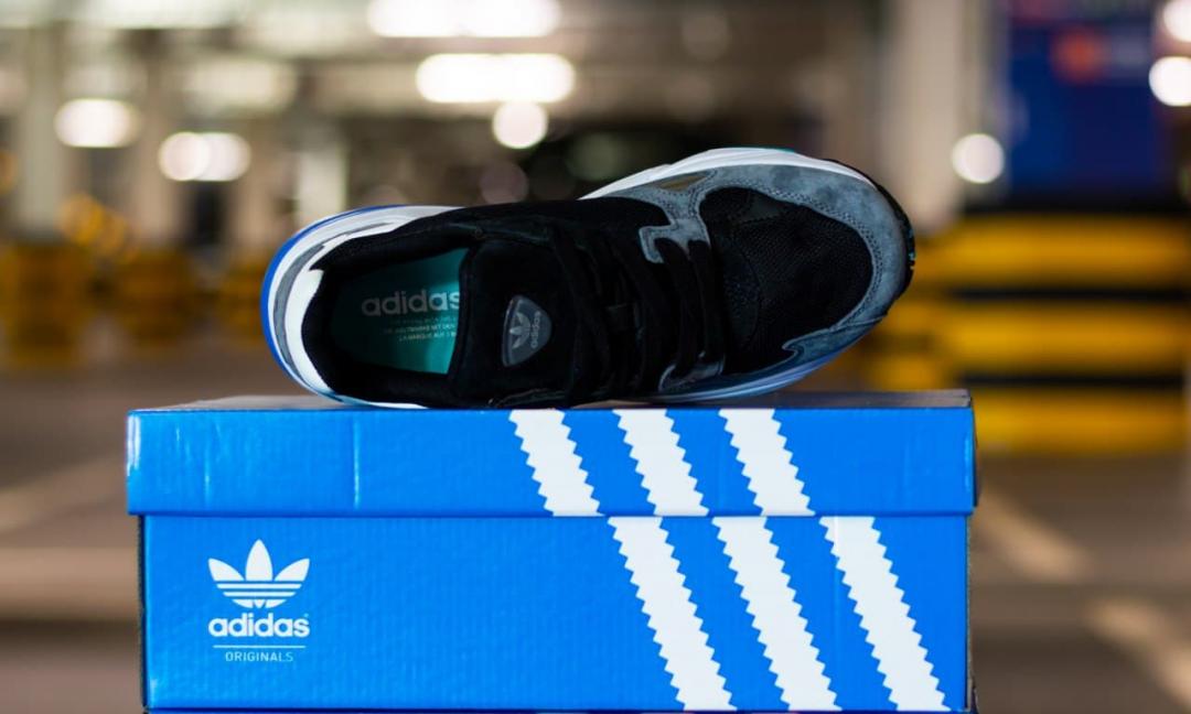 Adidas Flacon Black Blue Grey