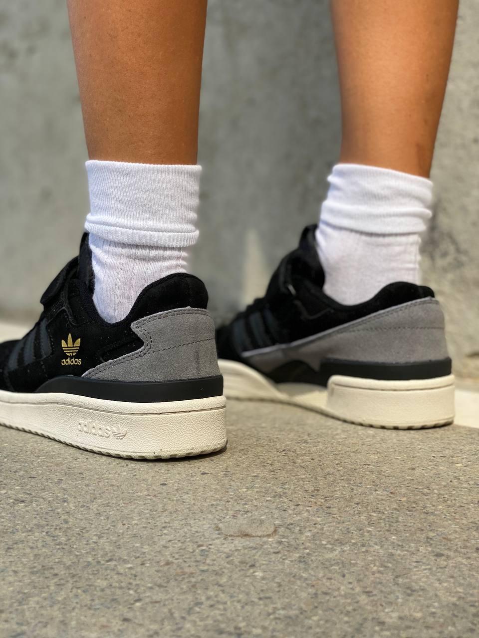 Adidas Forum Black White 2