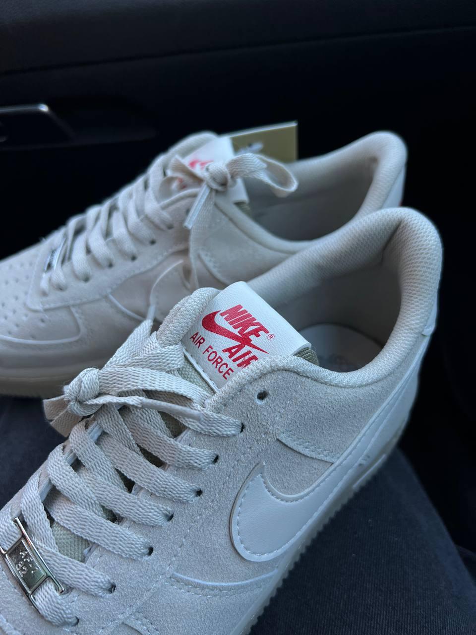 Nike Air Force 1 Beige