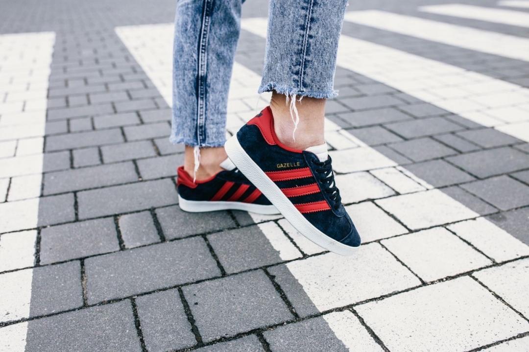 Adidas Gazelle Blue Red