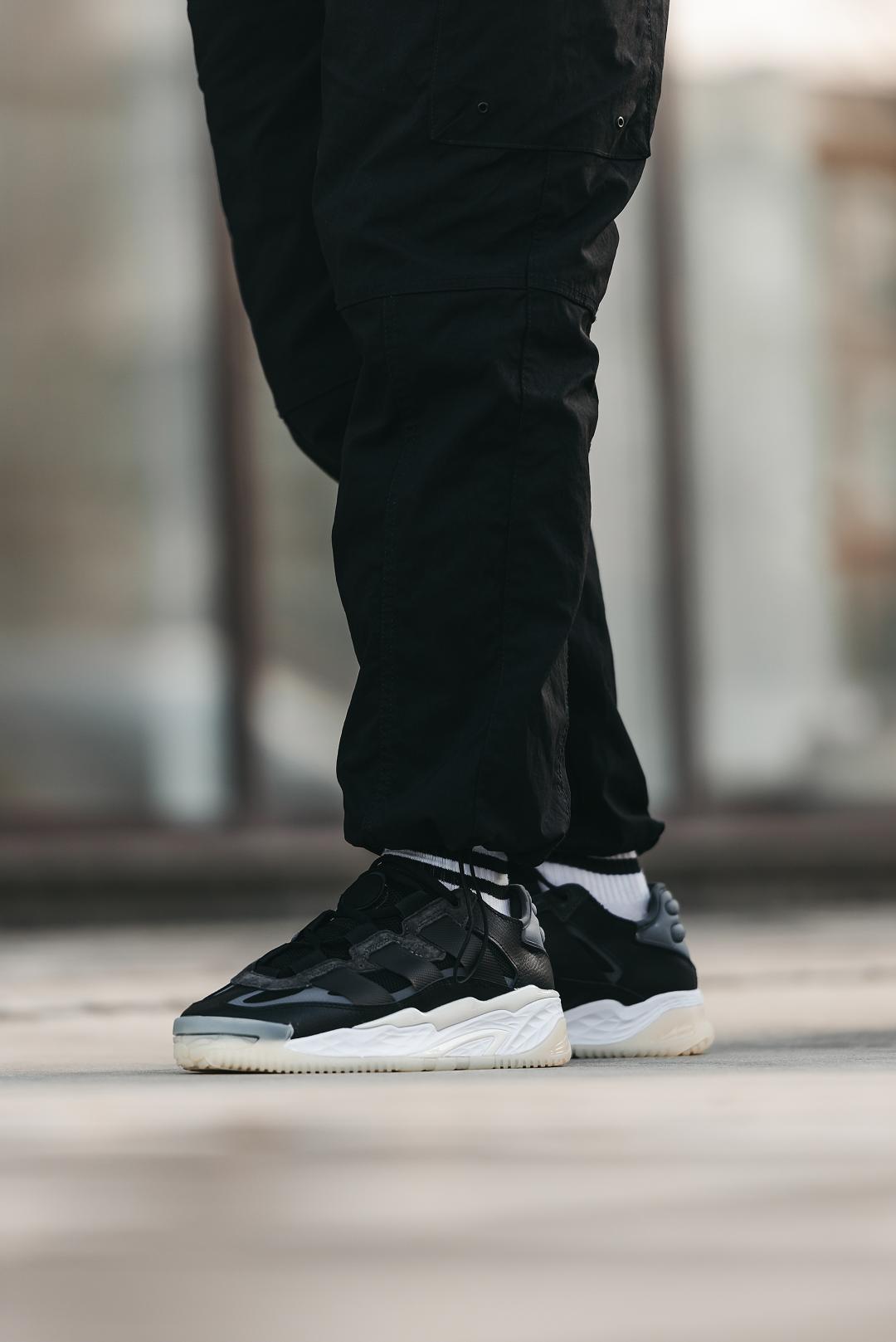Adidas Niteball Black White 2.0