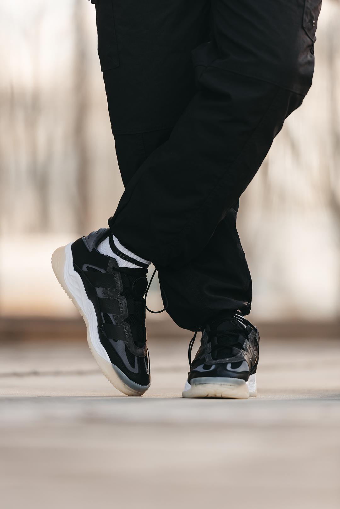 Adidas Niteball Black White 2.0
