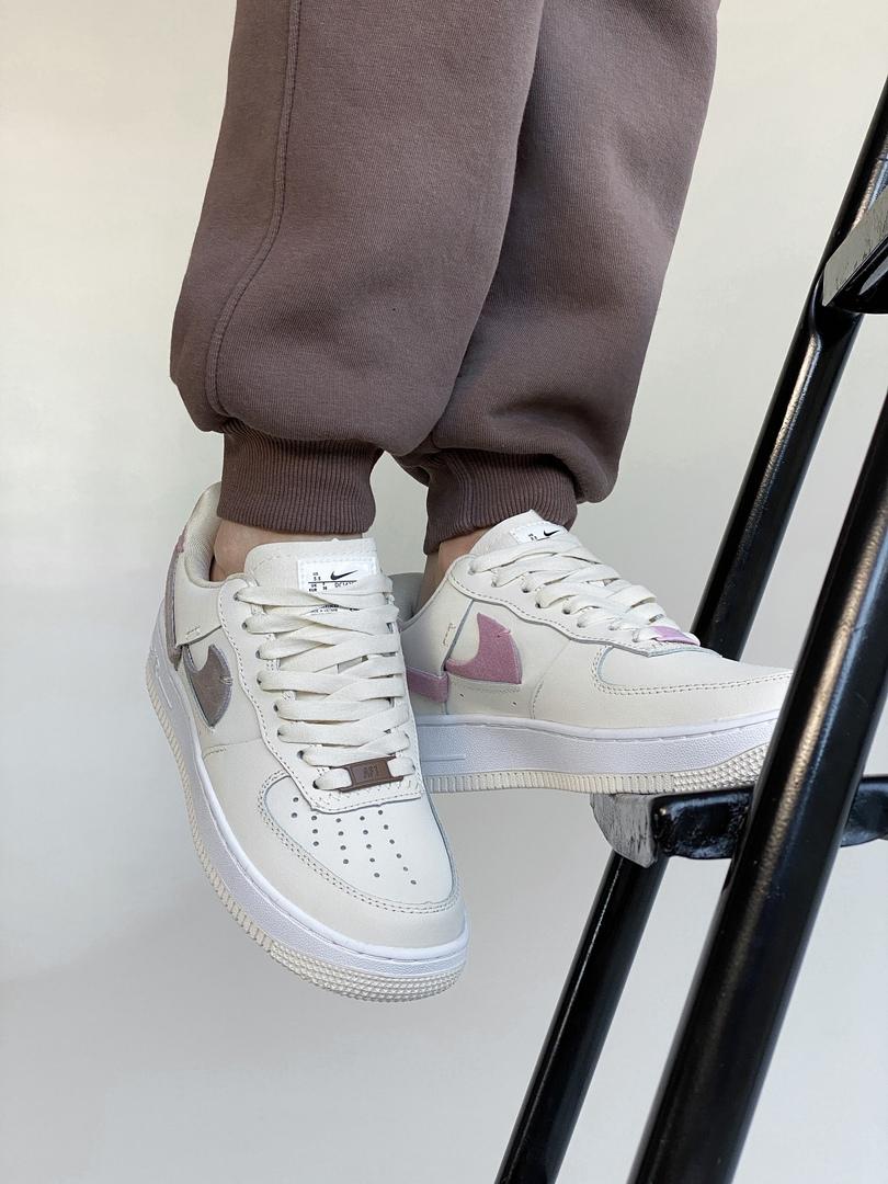 Nike Air Force 1 LX WMNS Beige