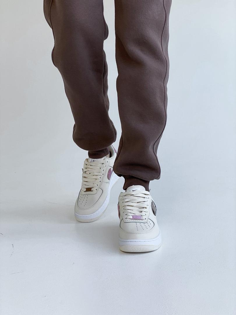 Nike Air Force 1 LX WMNS Beige