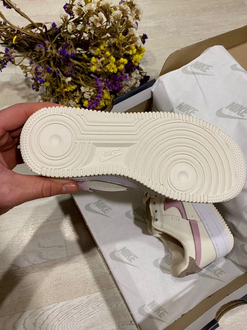 Nike Air Force 1 LX WMNS Beige