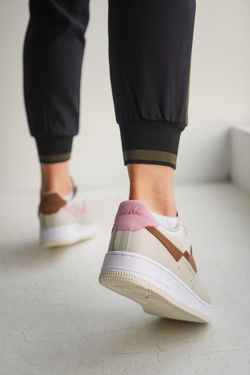 Nike Air Force 1 LX WMNS Beige