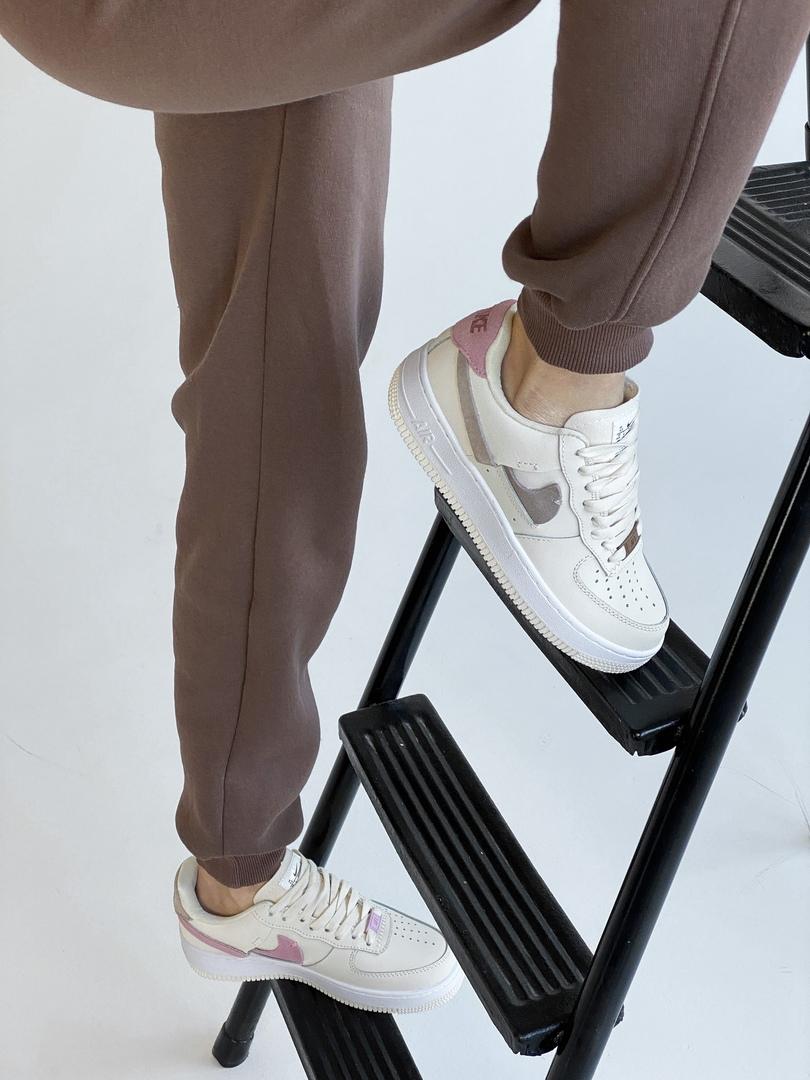 Nike Air Force 1 LX WMNS Beige