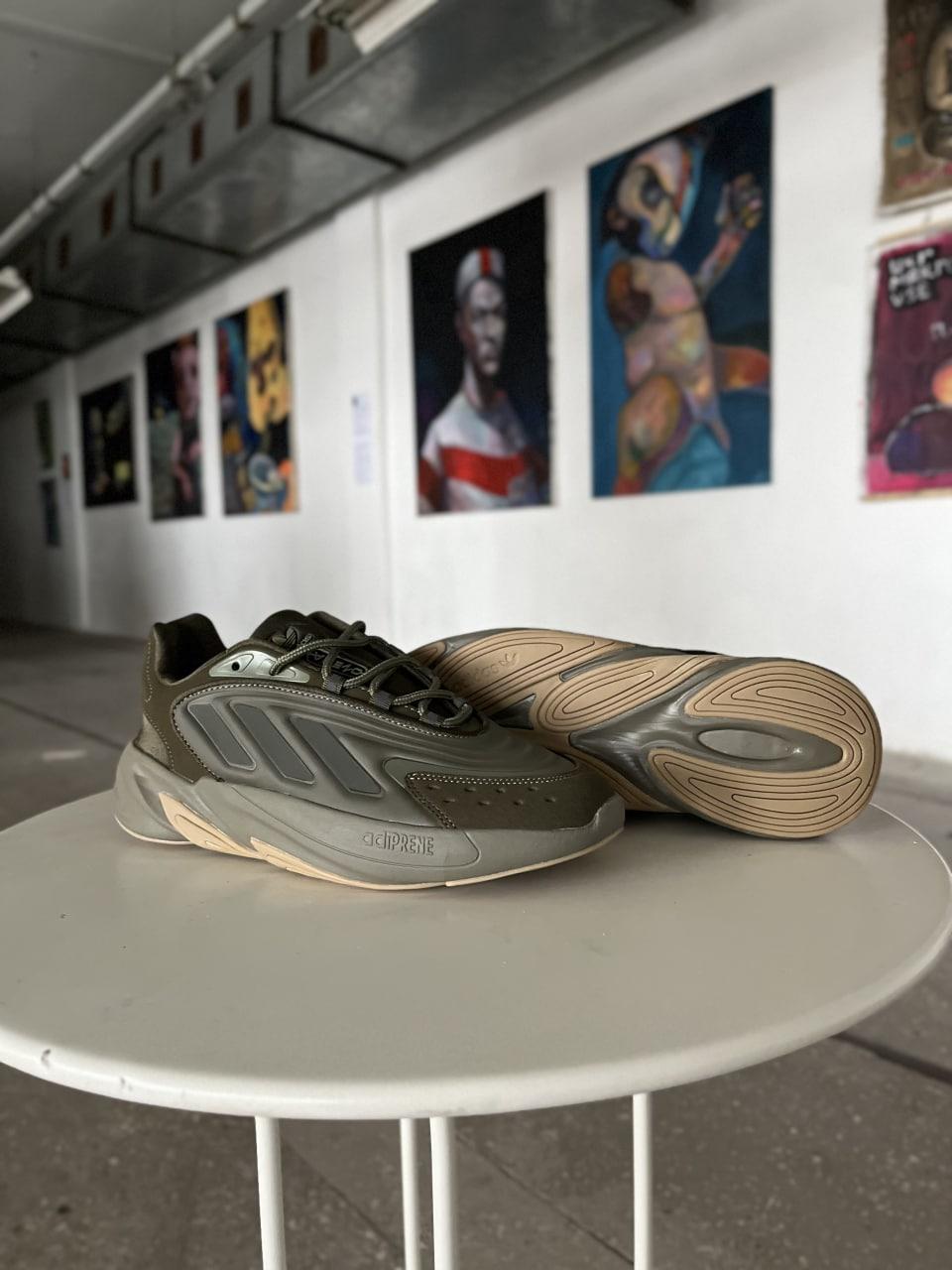 Adidas Ozelia Khaki