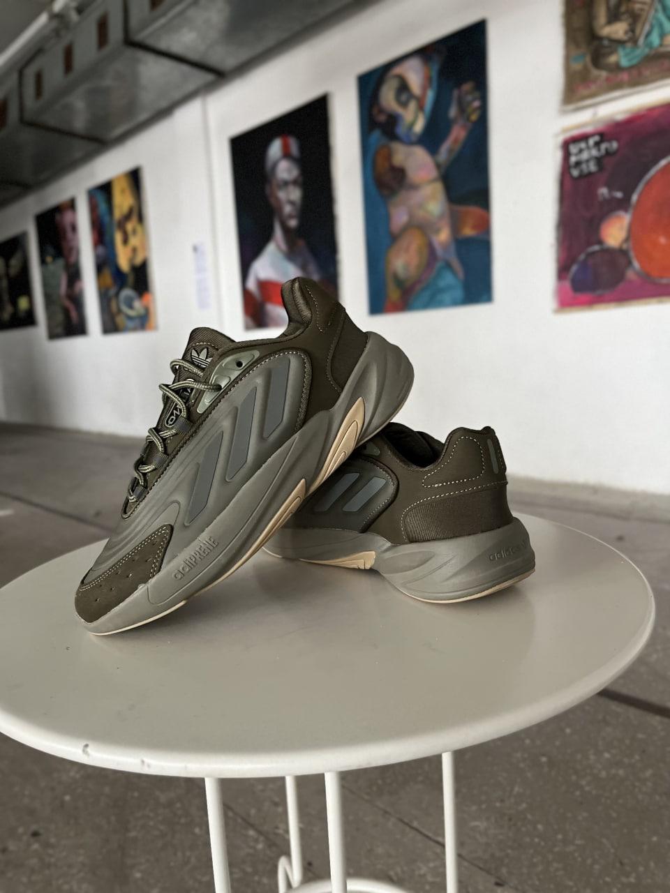Adidas Ozelia Khaki