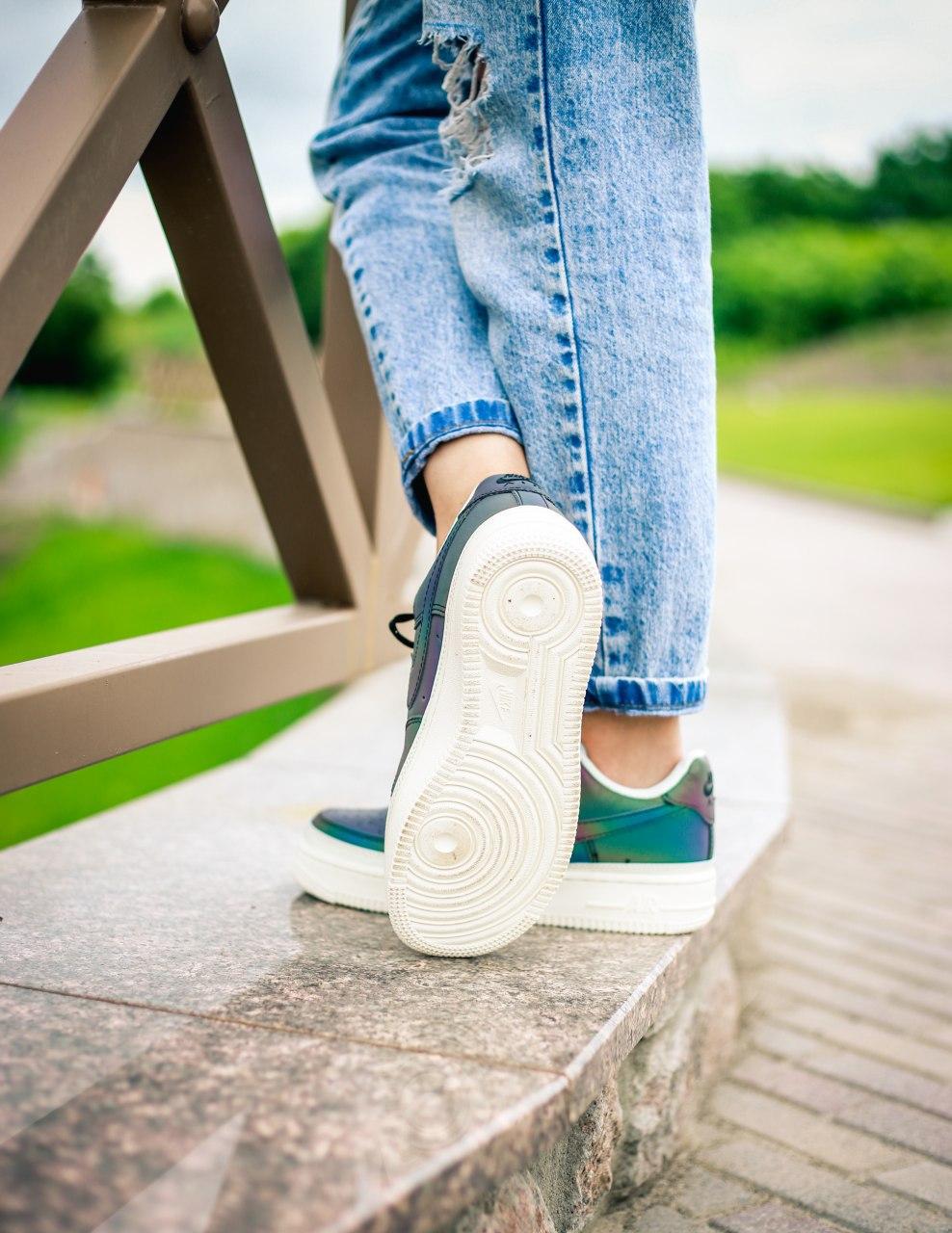 Nike Air Force 1 Reflective