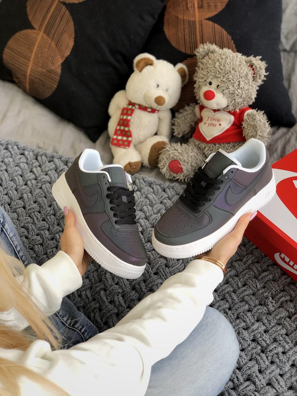 Nike Air Force 1 Reflective