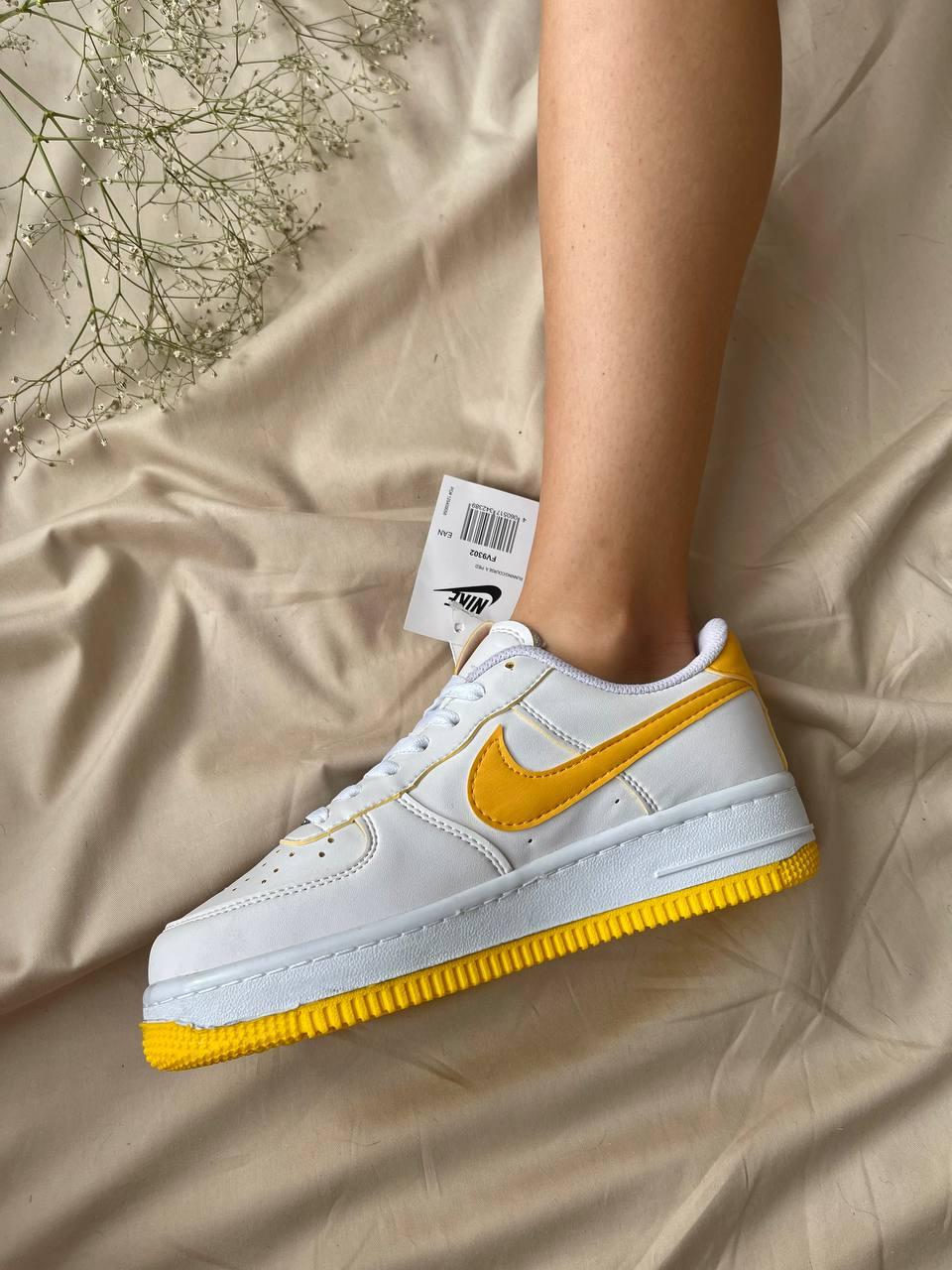 Nike Air Force 1 White Yellow Logo