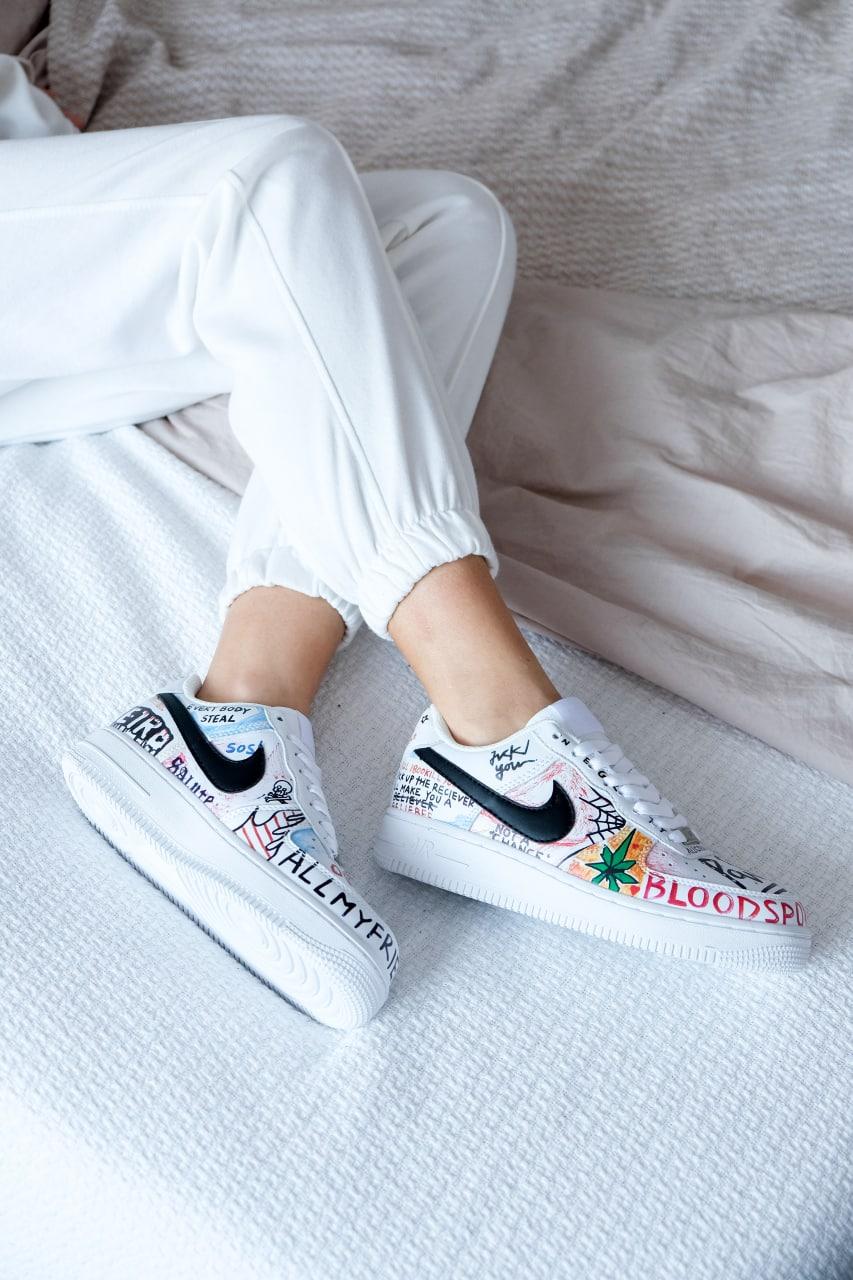 Nike Air Force 1 Grafiti Harlem