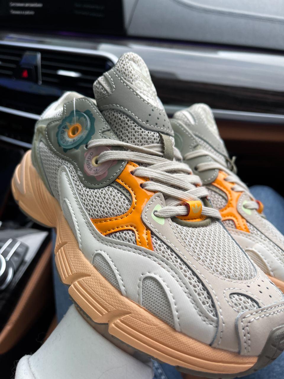 Adidas Astir White Orange