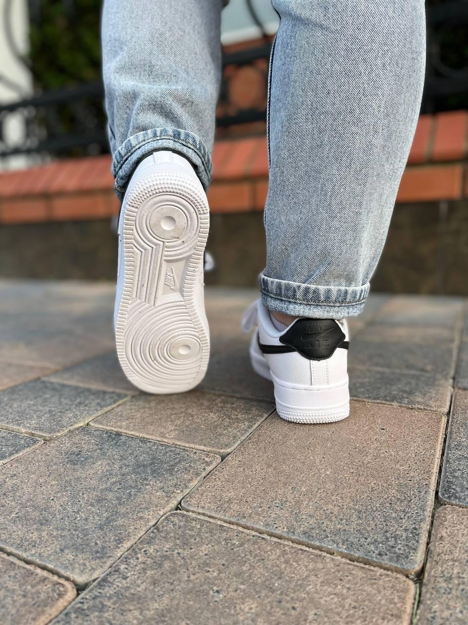 Nike Air Force 1 White Black