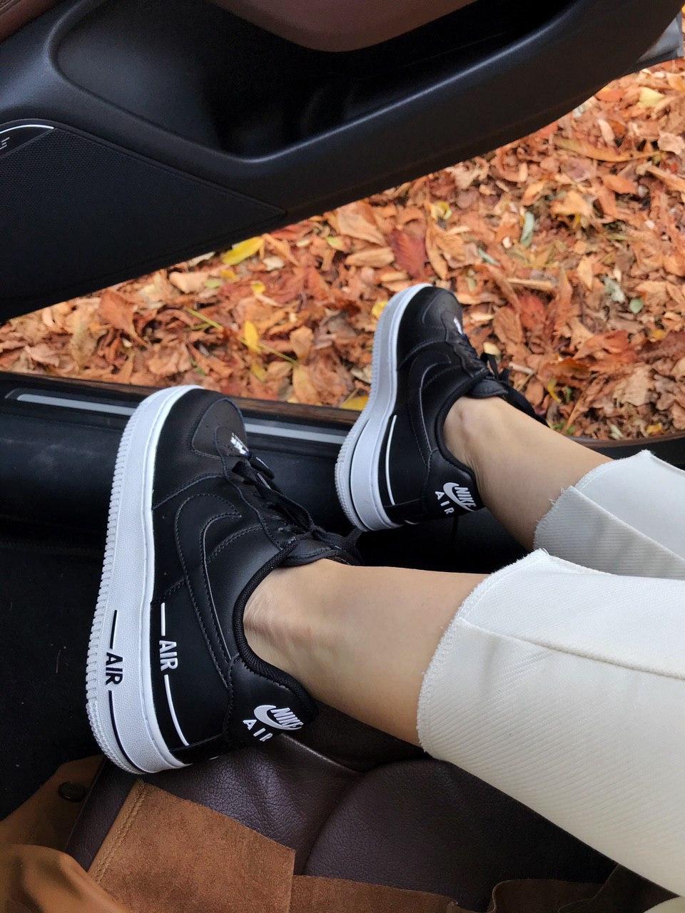 Nike Air Force 1 LV8 5 Black White