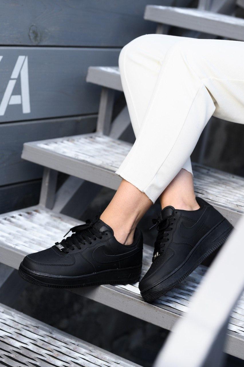 Nike Air Force 1 Classic Black