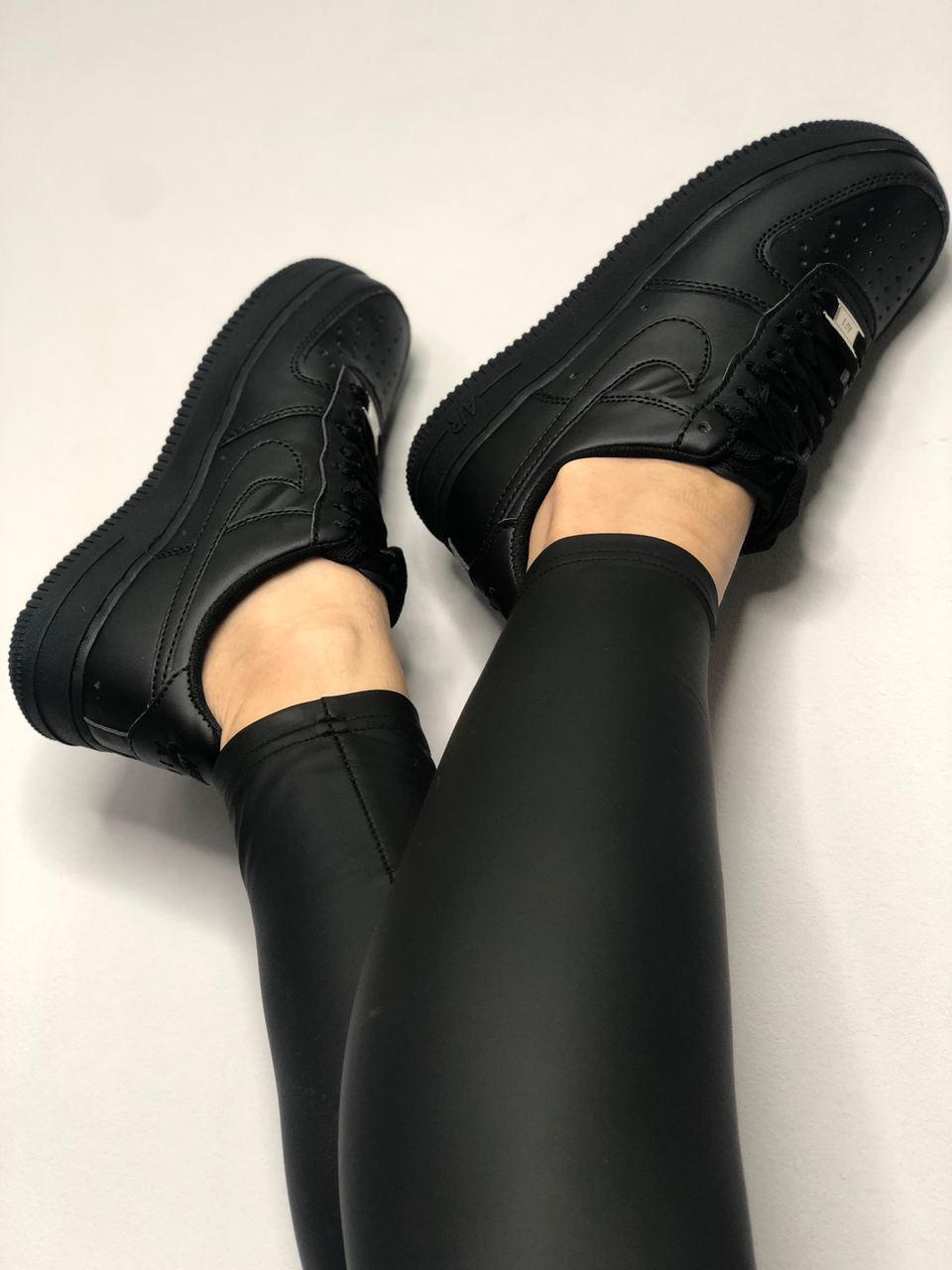 Nike Air Force 1 Classic Black