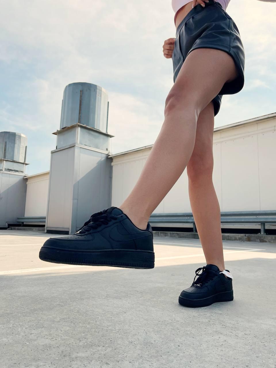 Nike Air Force 1 Classic Black