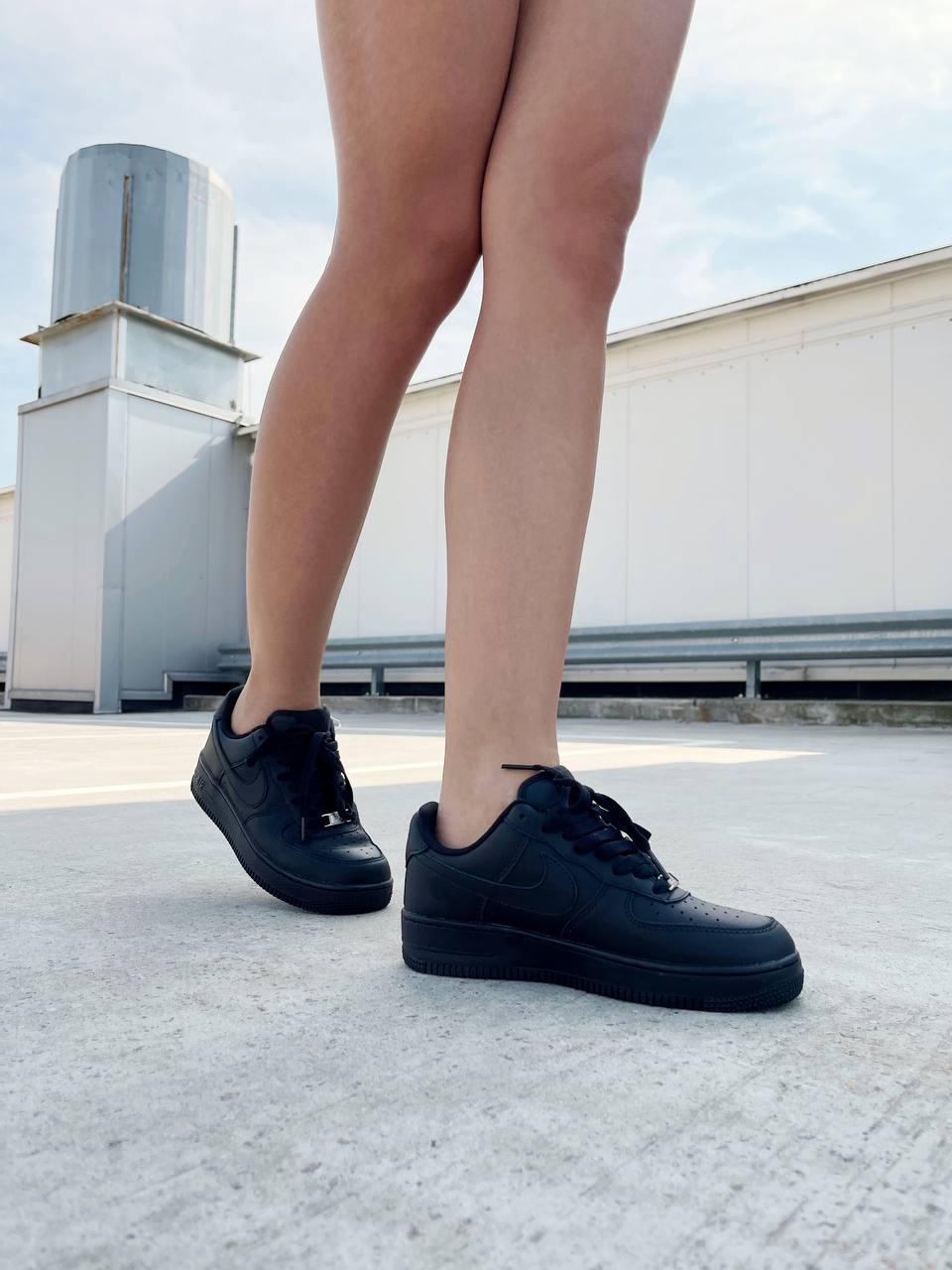 Nike Air Force 1 Classic Black