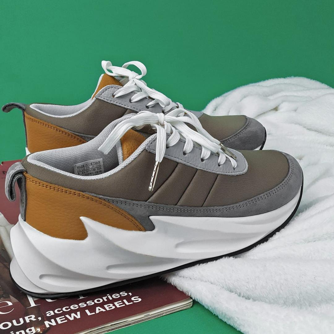 Adidas Shark Brown White