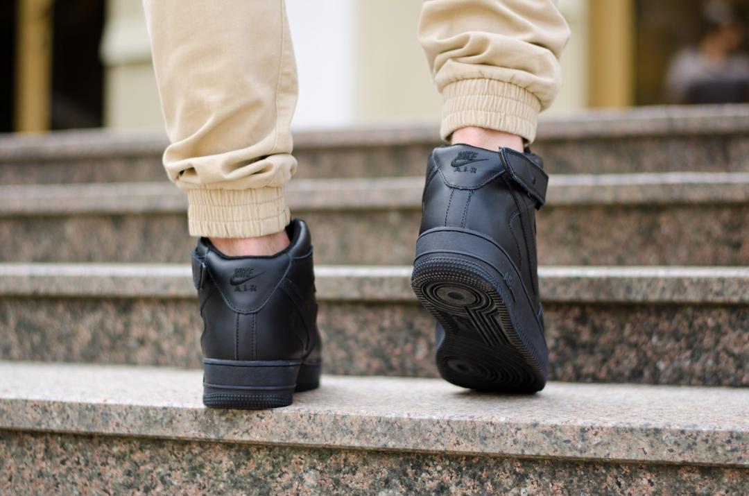 Nike Air Force 1 Classic High Black