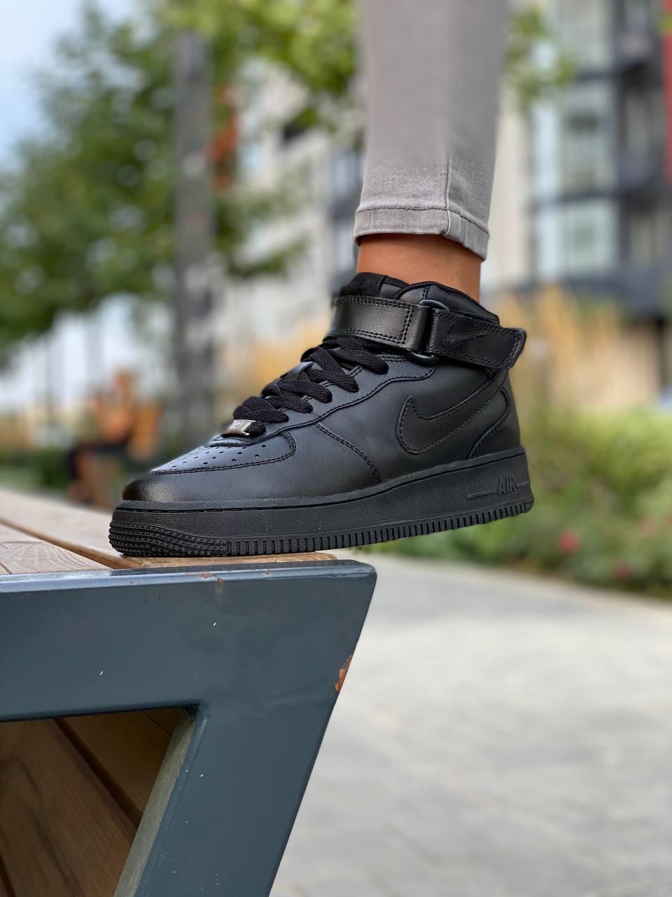 Nike Air Force 1 Classic High Black