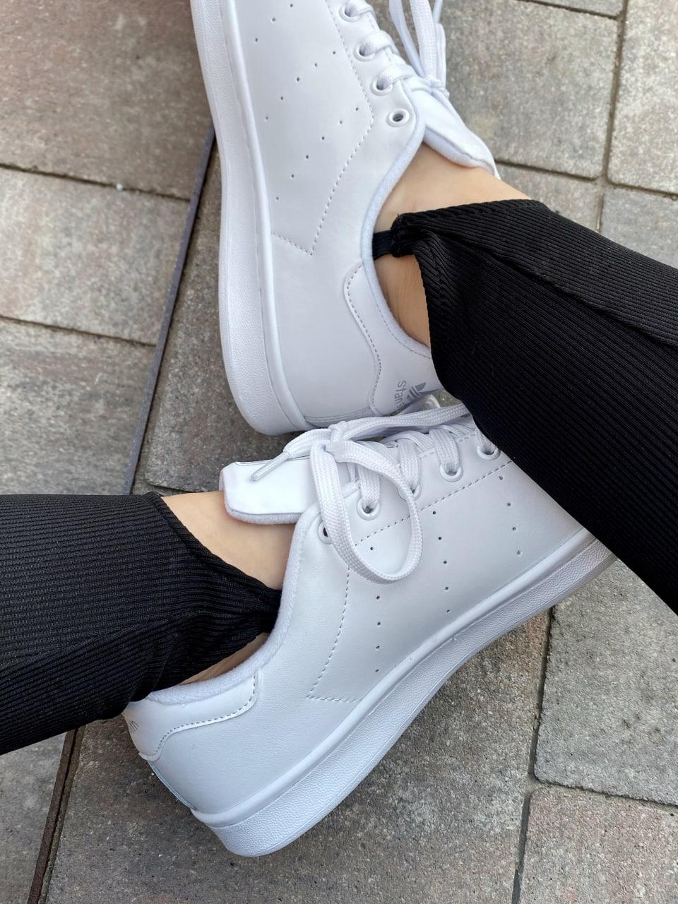 Adidas Stan Smith White Silver Logo