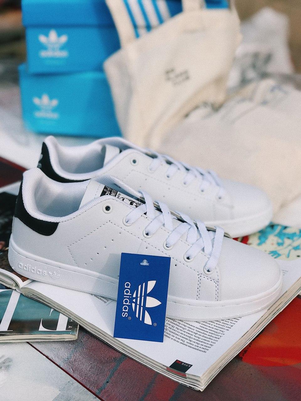 Adidas Stan Smith White Black 3