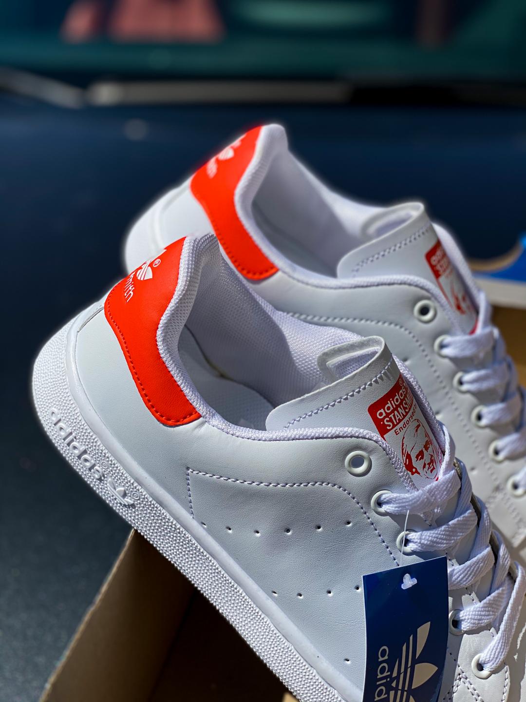 Adidas Stan Smith Re and White