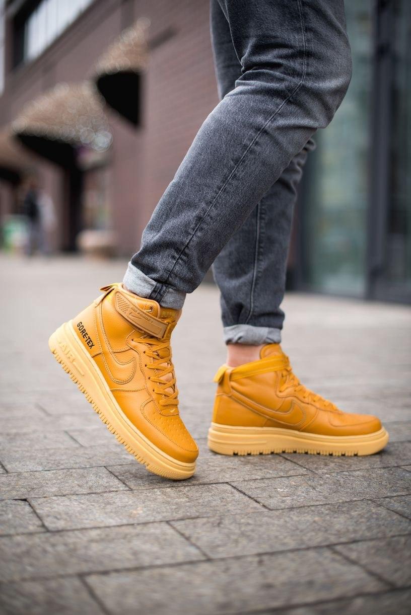 Nike Air Force 1 Gore-Tex Brown