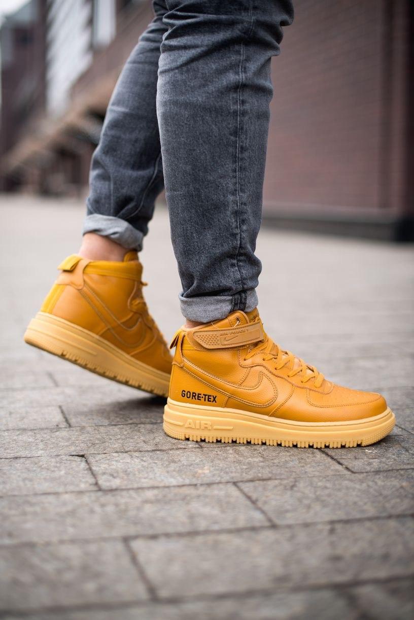 Nike Air Force 1 Gore-Tex Brown