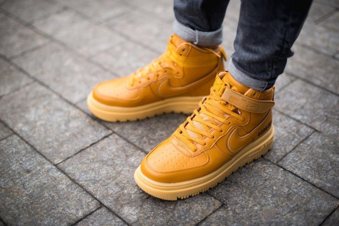 Nike Air Force 1 Gore-Tex Brown