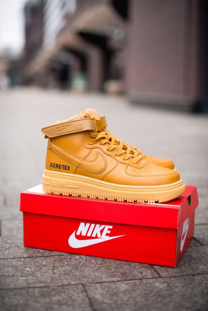 Nike Air Force 1 Gore-Tex Brown