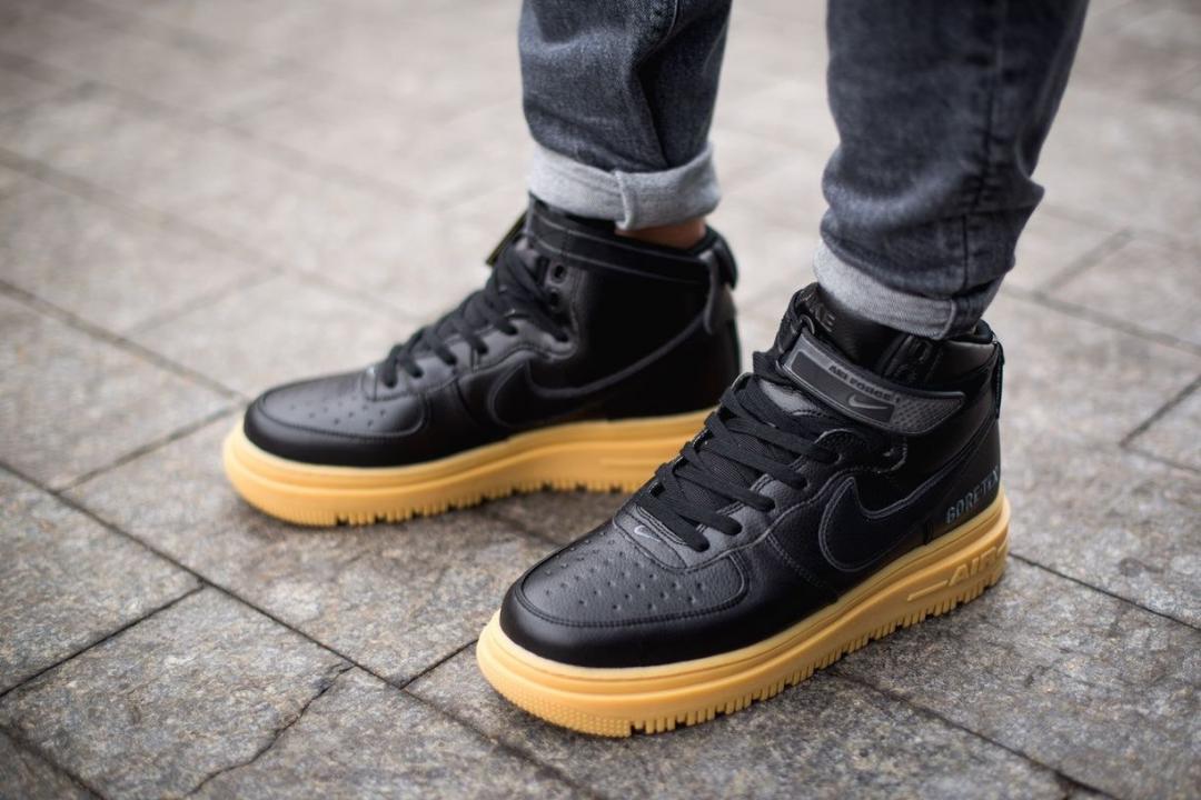 Nike Air Force 1 Gore-Tex Black Yellow