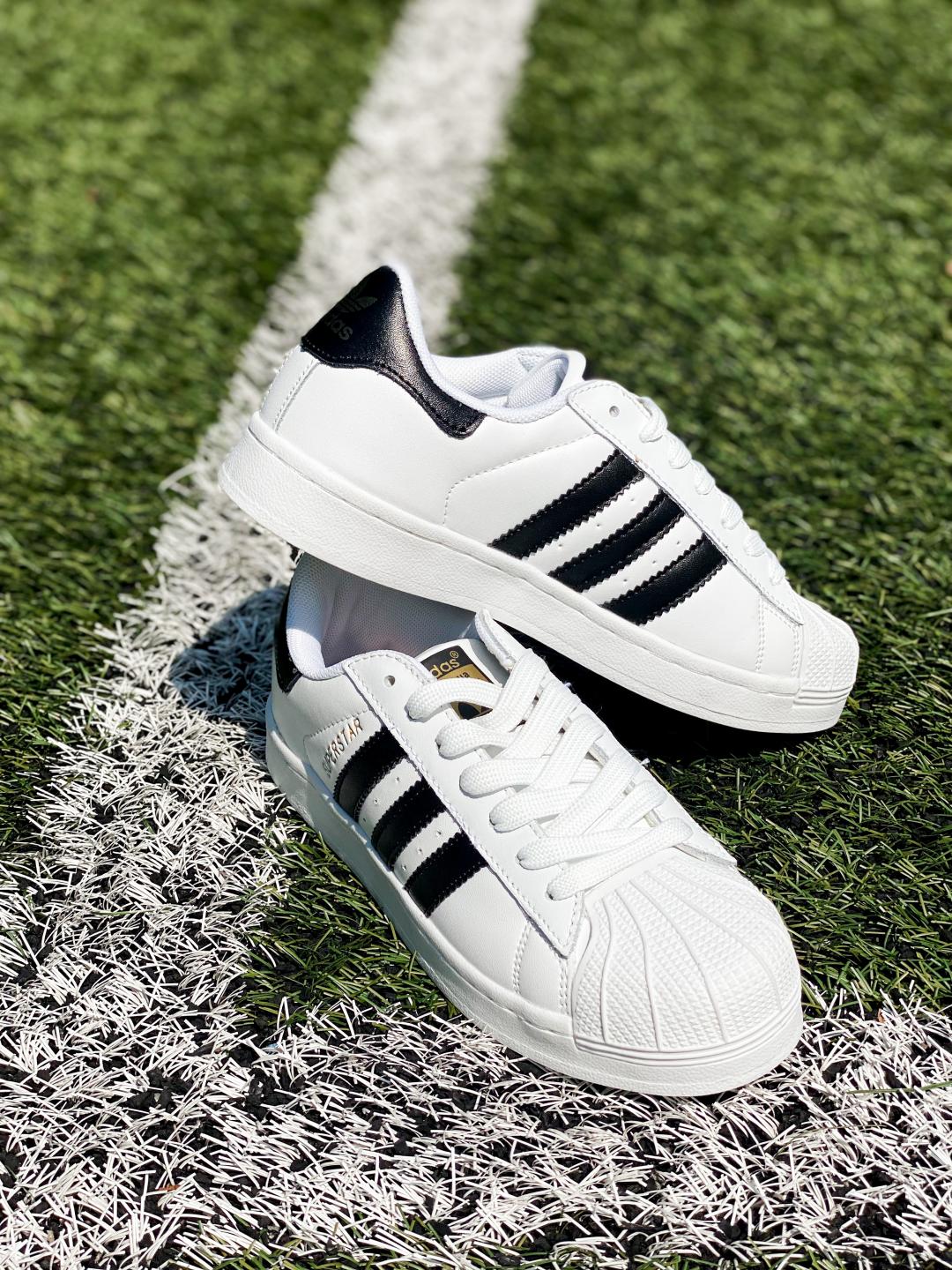 Adidas Superstar Black White 1
