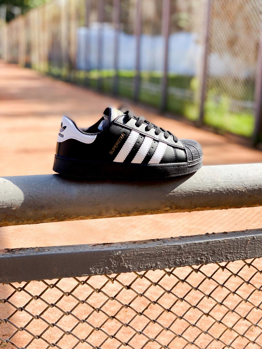 Adidas Superstar Black White 2