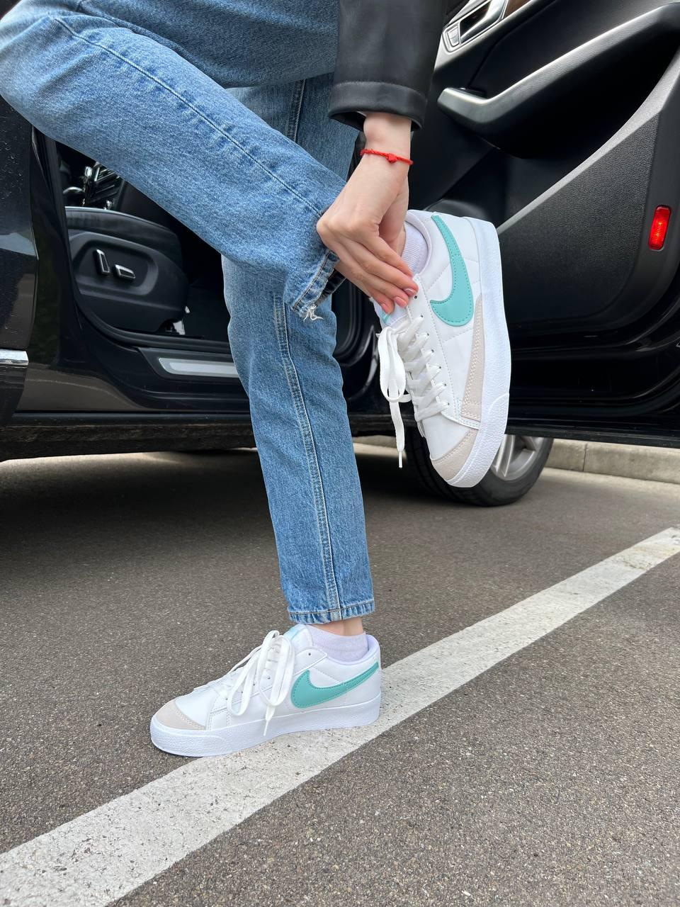 Nike Blazer Low Platform White Mint