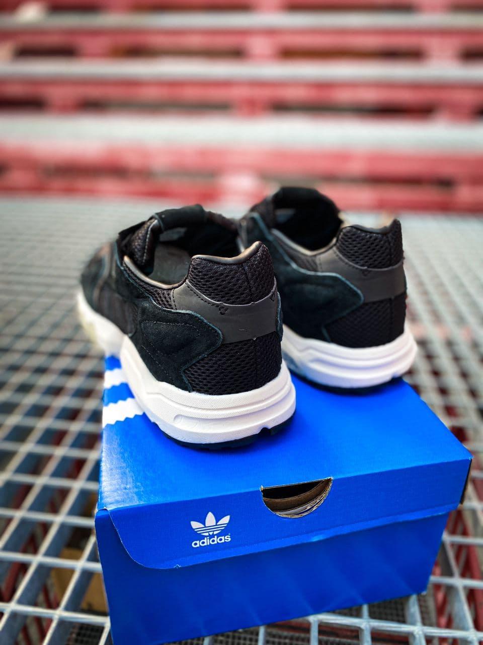 Adidas Torsion Black White